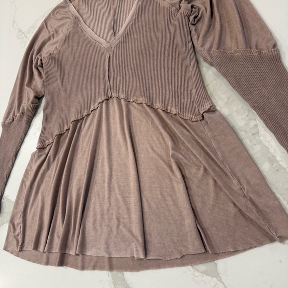 POL Ready For Anything Long Sleeve Babydoll Tunic Top Women’s Small Taupe Ribbed - Picture 7 of 12